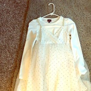 Girls dress. Sized: 10/12